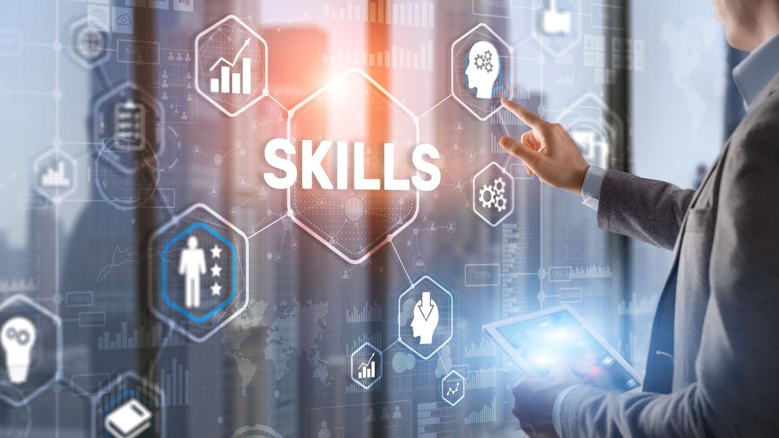 Tech Trends 2023: Must-Have Online Skills for Career Growth